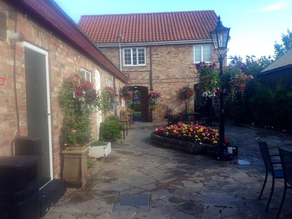 Heworth Court Hotel York Exterior foto