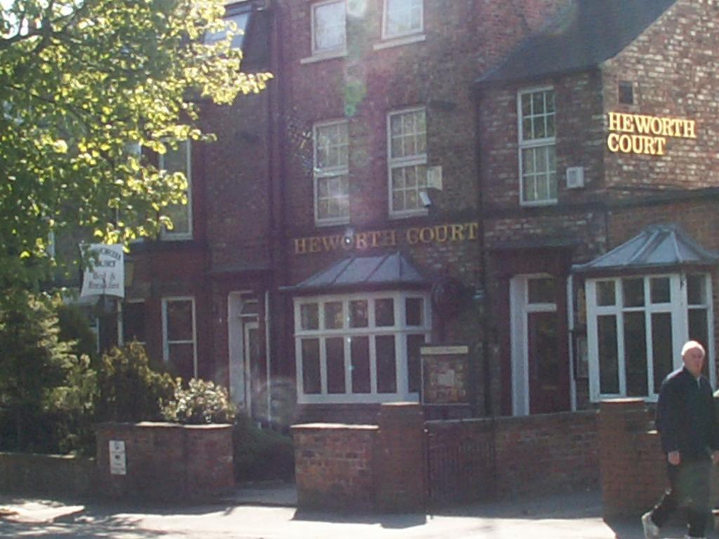 Heworth Court Hotel York Exterior foto